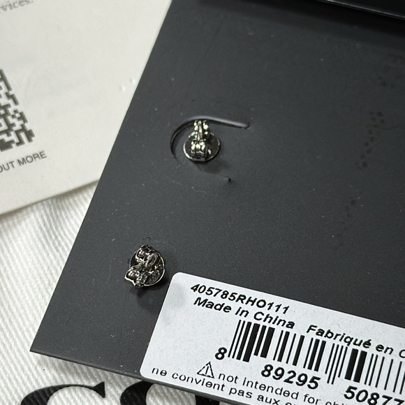 *NWT* COACH Signature Stud & Crystal Stud Earrings Set - Picture 7 of 8